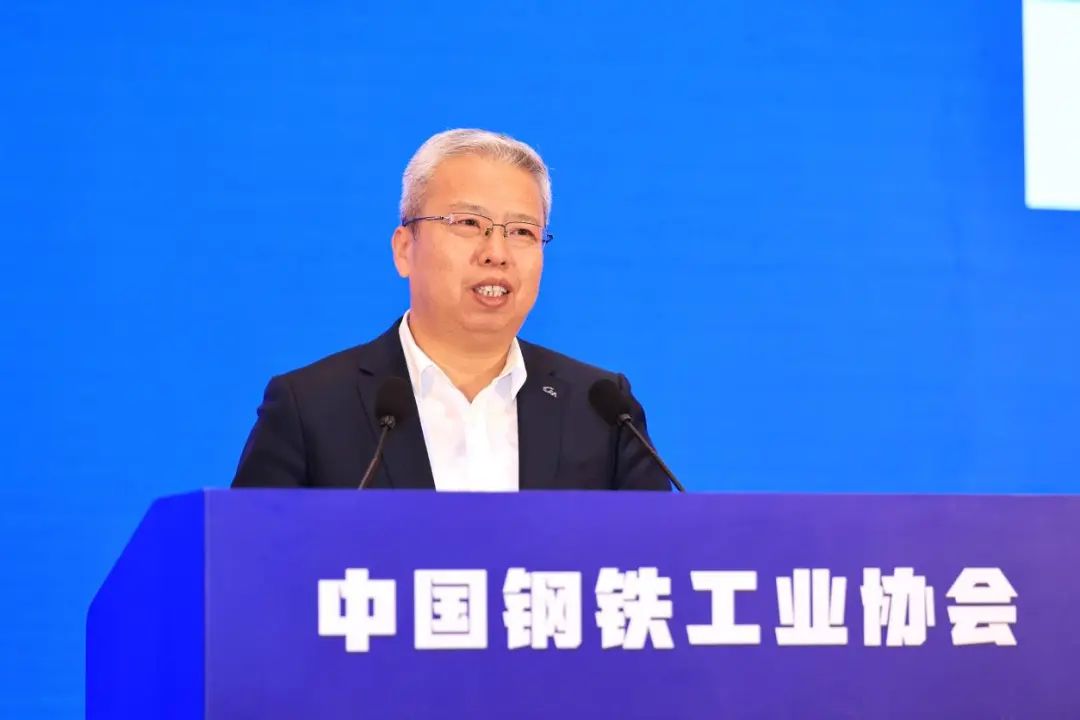 图为陈士华作报告.jpg20250123132954