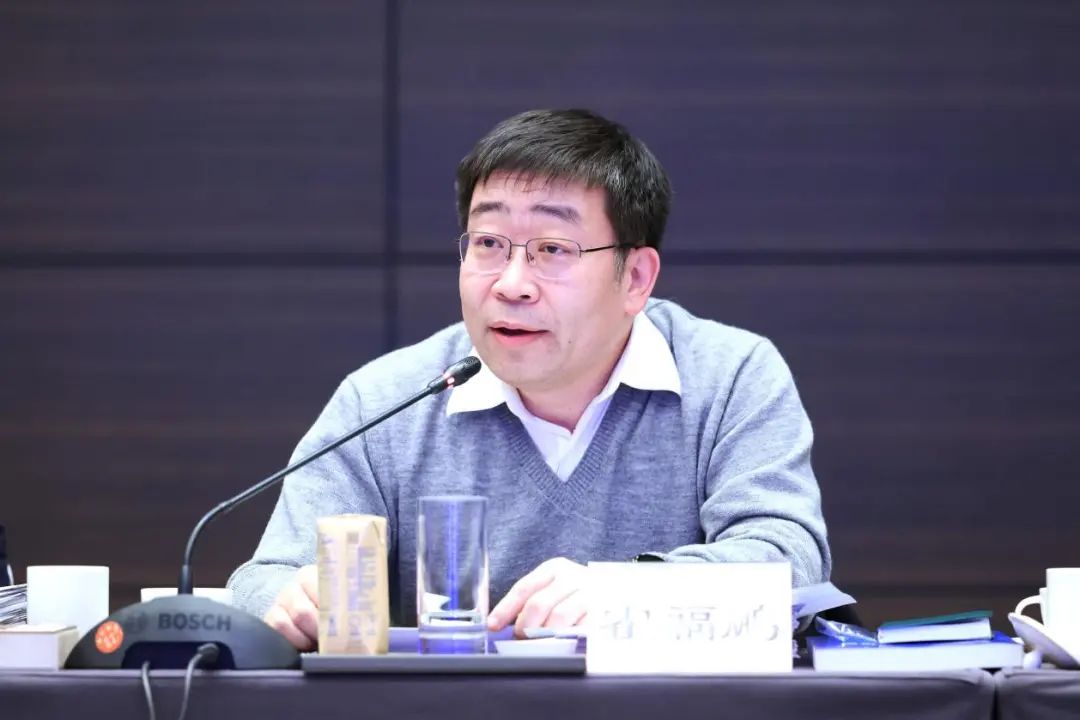 图为霍福鹏出席会议.jpg20250123132927