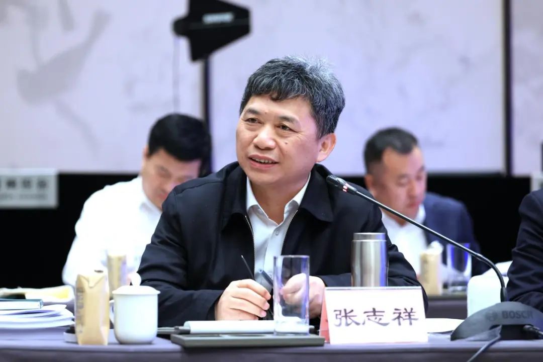 图为张志祥出席会议.jpg20250123132840