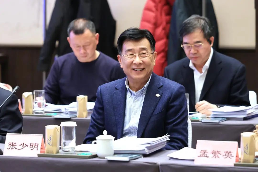 图为张少明出席会议.jpg20250123132852